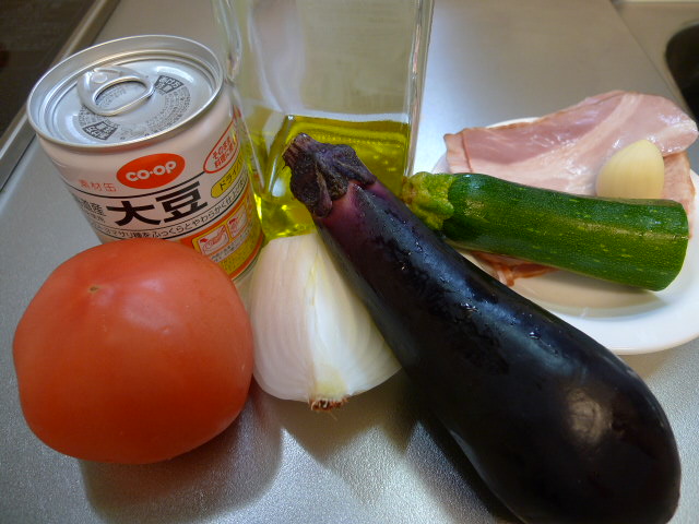 大豆と野菜スープ煮材料